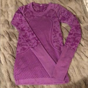 lululemon long sleeve shirt